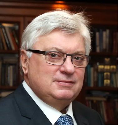 Анатолий Васильевич ТОРКУНОВ